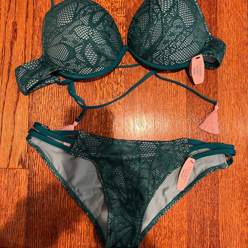 Fabulous bikini bottom